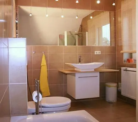 Haus Koenig 1 In Lichtenhain Apartamento *
